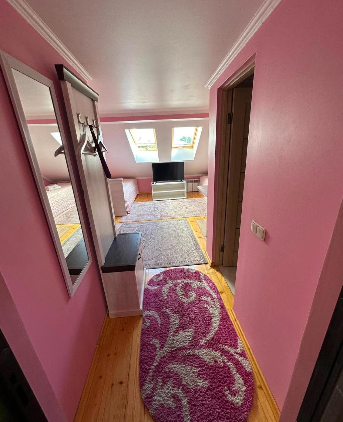 аpartment For Lady